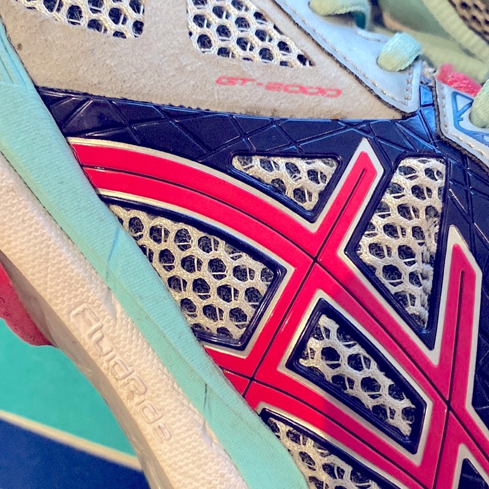 ASICS GT-2000 Running Shoe - Picture 9 of 9